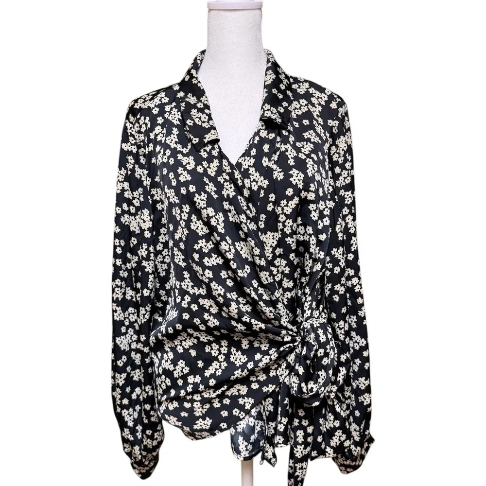 Banana Republic Floral Wrap Blouse XL Black Ivory Tie Waist Long Sleeve